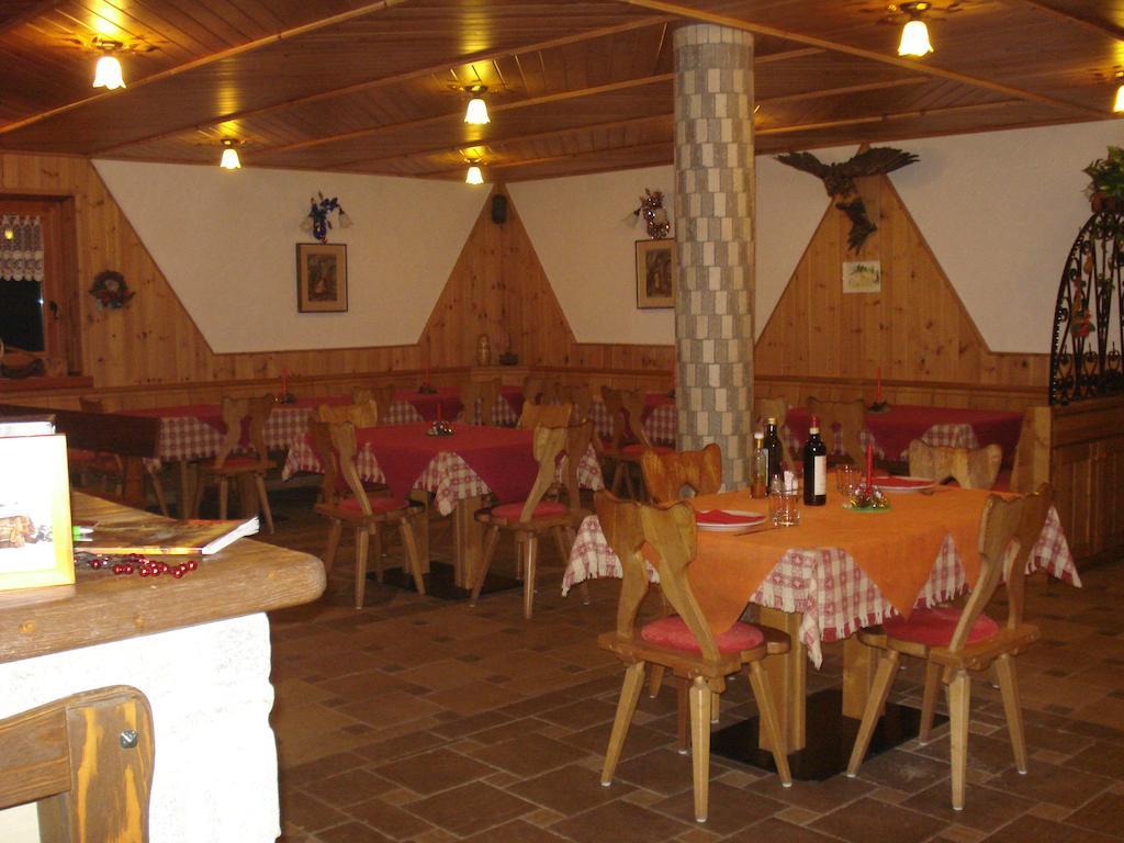 Chalet Rifugio Alpe Ponte Chiesa in Valmalenco